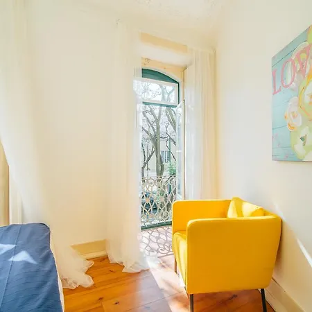 Charming And Cozy * Lisboa